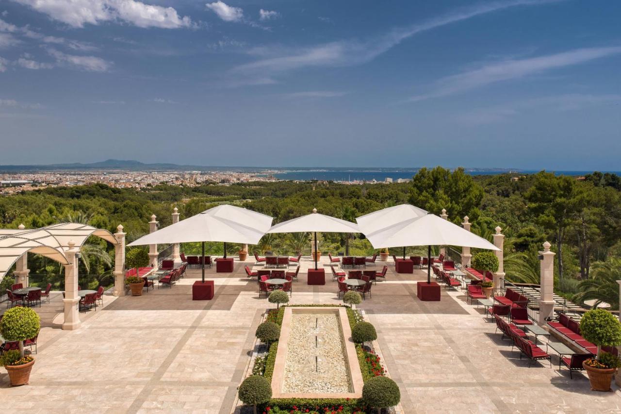 Castillo Hotel Son Vida, A Luxury Collection Hotel, Mallorca (Adults Only) Palma de Mallorca Bagian luar foto The terrace of the hotel